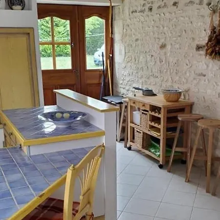 Sleeps 12 - Pool Table Tennis Parking Saint-André-de-Lidon