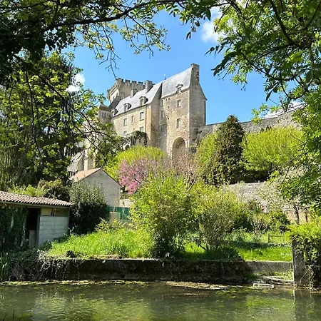 Sleeps 12 - Pool Table Tennis Parking Holiday home Saint-Andre-de-Lidon